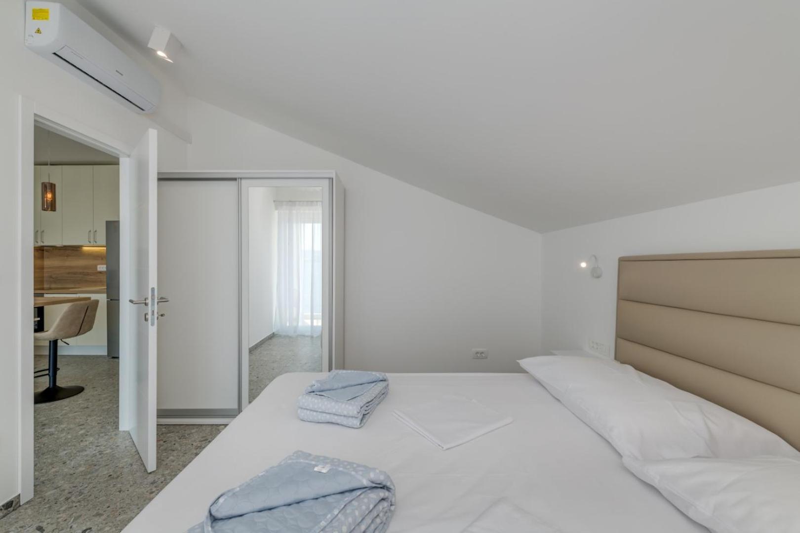 Deluxe Seaview Villa Kennedy III Mimice Buitenkant foto