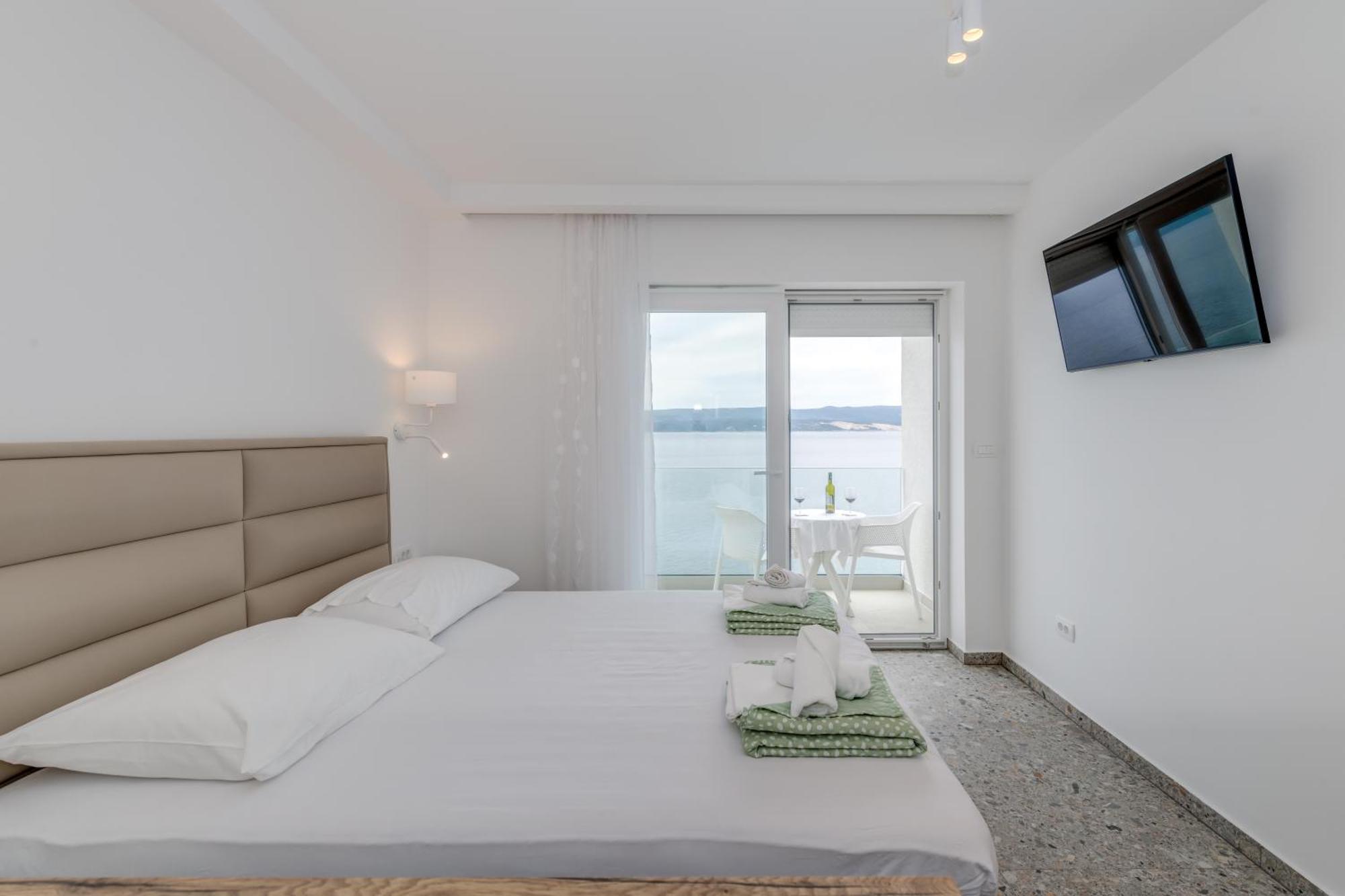Deluxe Seaview Villa Kennedy III Mimice Buitenkant foto